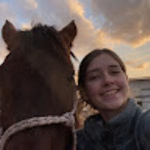 Meet your Posher, Alexia